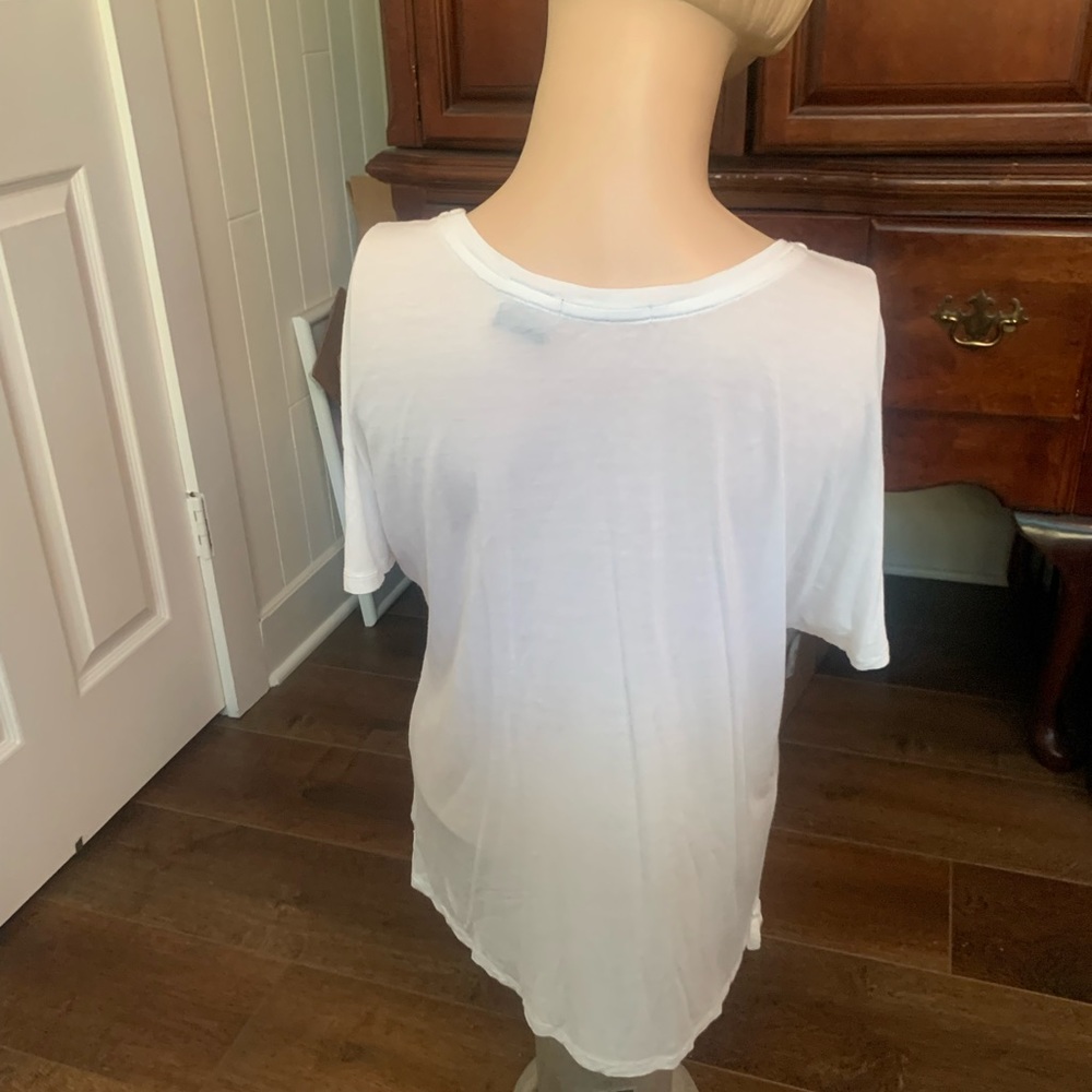 Press Blouse - Picture 2 of 4